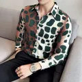 Chemises à manches longues à imprimé léopard pour hommes coupe couvertes chemise sociale élégante