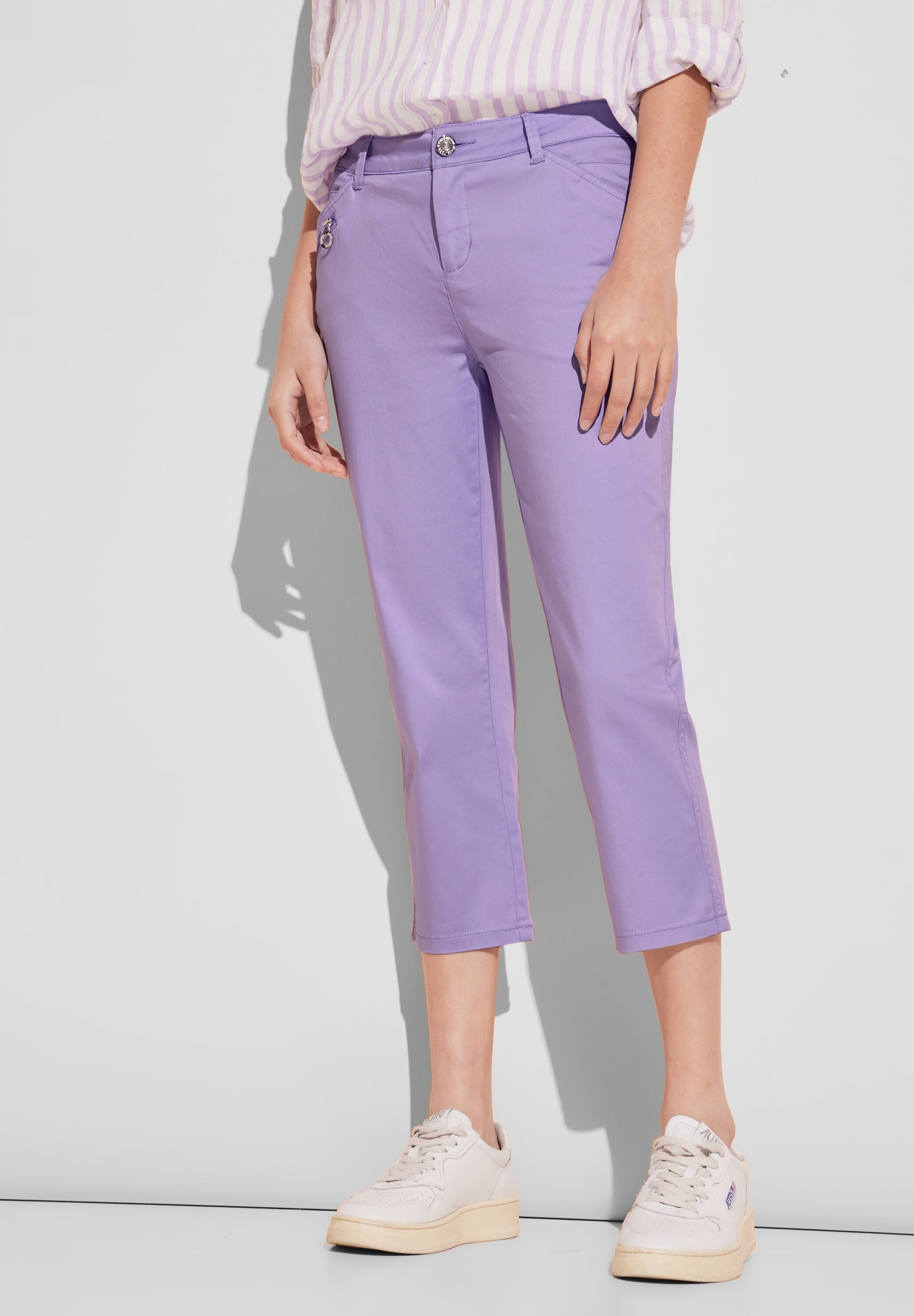 3/4-Hose STREET ONE, Damen, Gr. 38, Länge 22, lila (smell of lavender), Web, 97% Baumwolle, 3% Elasthan, unifarben, comfort fit 3/4-Länge, Hosen, in 3/4-Länge