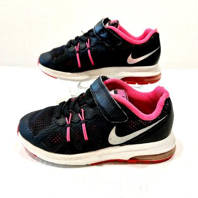 Nike Shoes | Clearance Nike Max Dynasty Kids Girls Sneakers Shoes Size 11c | Color: Black/Pink | Size: 11g