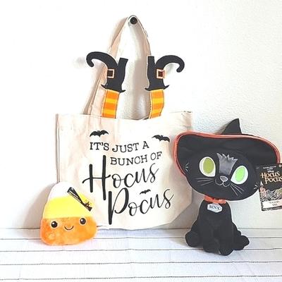 Disney Holiday | Halloween Hocus Pocus Canvas Bag Trick Treat, Disney Binx Cat, Candy Corn Toy | Color: Black/White | Size: Os