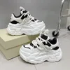 Plus größe 43 Frauen Hohe Plattform Casual Leder Schuhe Neue Herbst Chunky Turnschuhe 7 CM Keile Versteckte Heels Freizeit Schuhe frau