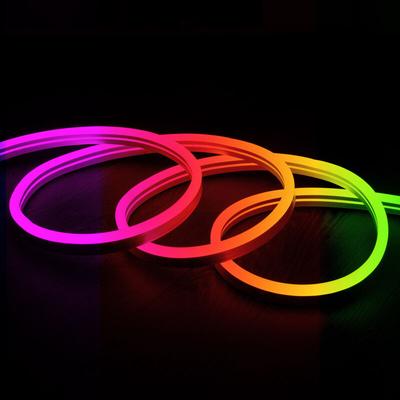 Efectoled - LED-Streifen Neon Dimmbar 220V rgb Halbrund 180° 11W/m Schnitt 100cm IP67 nach Maß 5 m Image