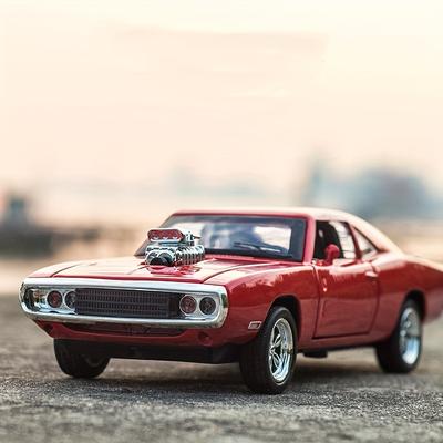 1:32 Alloy Model Toy Car, With Opening Doors And Sound And Light Effects, Hand-held Ornament Toy Car