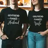 Paar T-Shirt Freundin Verlobte Frau und Freund Verlobter Ehemann drucken T-Shirt Paar passendes