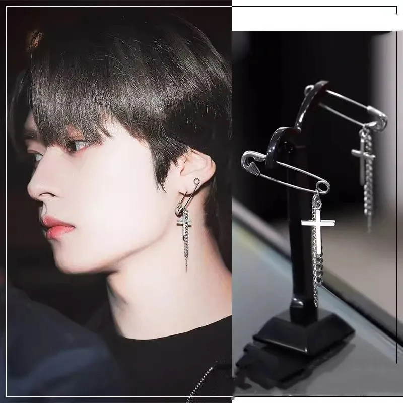 2022 Korean Wave New Leeknow Same Stainless Steel Earring Pin Cross Chain Hip Hop Punk Men Accessories Lover Gift