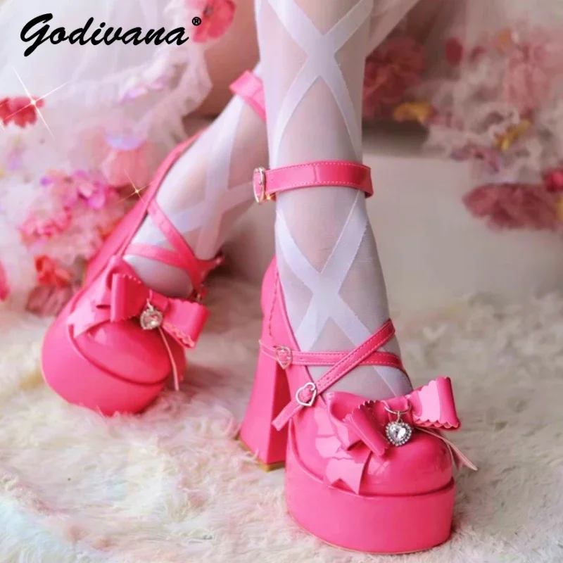 Lolita Damenschuhe japanische süße runde Zehen High Heel Frühling Sommer Mädchen Bowknot Leder Absatz Schuhe Pumps weiblich
