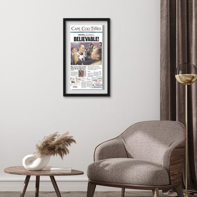 Americanflat Floating Frame for Newspaper - Composite Wood & Plexiglass - 15x26 - Black