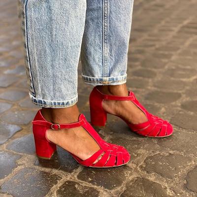 Women's Sandals Party Work Buckle Chunky Heel Round Toe Elegant Vintage Walking Faux Suede T-Strap Pink Red