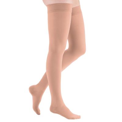 mediven plus Ccl1 AG Schenkelstrümpfe normal (72-83 cm) mit Trikotabschlussrand 1 St