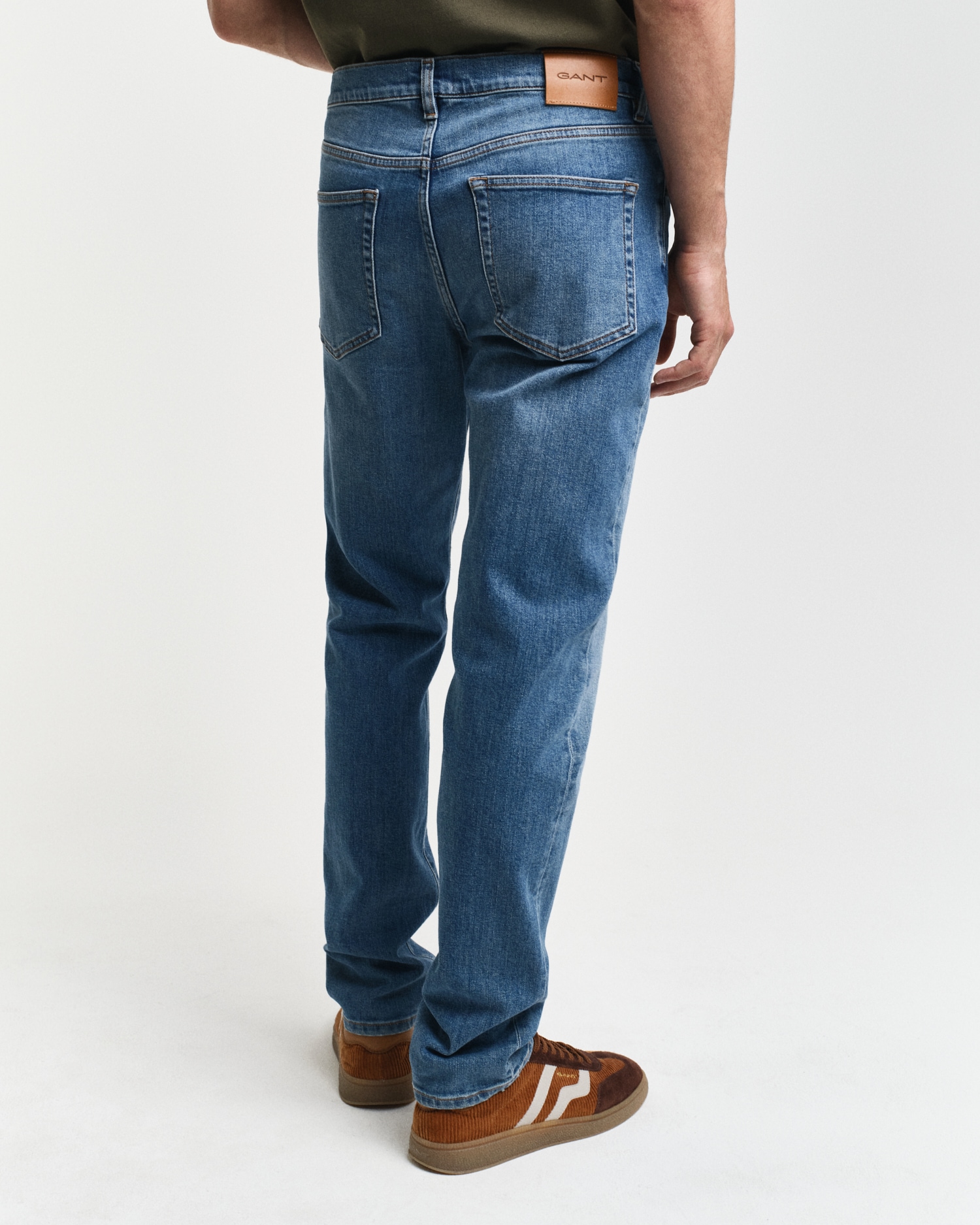 Slim-fit-Jeans GANT "SLIM GANT JEANS", Herren, Gr. 31, Länge 34, blau (mid blau worn in), Denim/Jeans, Obermaterial: 97% Baumwolle, 2% Polyester, 1% Elasthan, slim fit, Jeans Slim-fit-Jeans