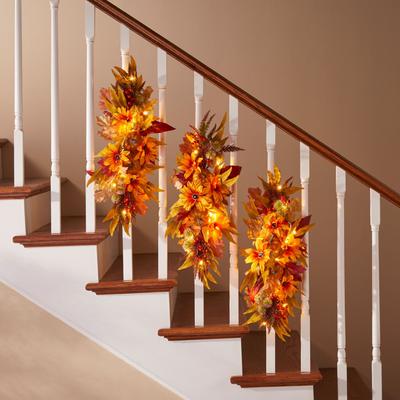 Pre-lit Harvest Daisy Staircase Swag by BrylaneHome in Daisy