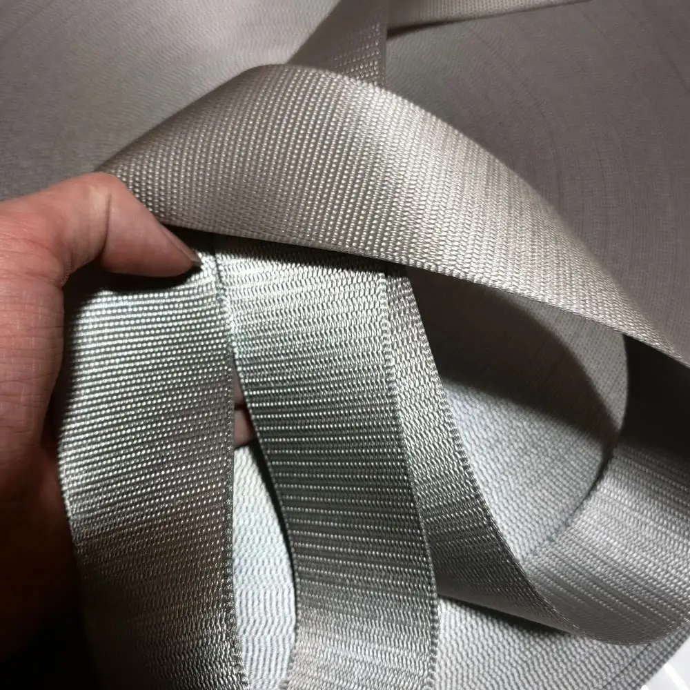 JOORMOM 3-30M Silberfarbener (F13) Autosicherheitsgurt mit europäischer Verriegelung, Fischleinen-Design, hochfestes Polyester-Gurtband für Fahrzeugmodifikationen Image