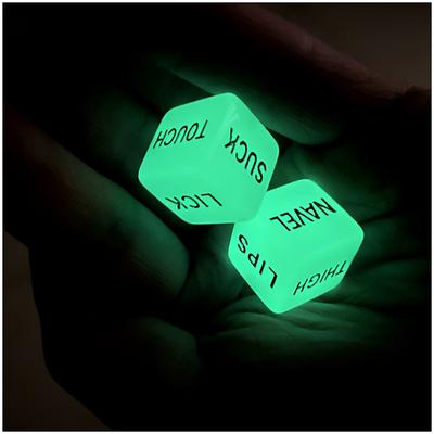 Glowing At Night Fun English Characters Dice Dice Dice Sieve Float Carving Effect Toys Valentine's Day