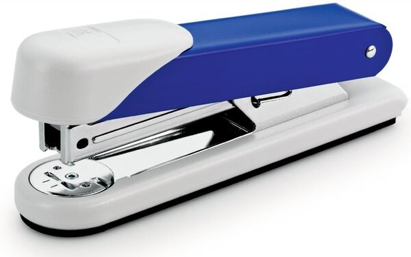 NOVUS Heftgerät Stabil, blau, Heftleistung: 30 Blatt, Ladekapazität: 100 x 24/6 SUPER / 150 x 26/6 SUPER, Einlegetiefe: 65 mm, Oberlademechanik Image
