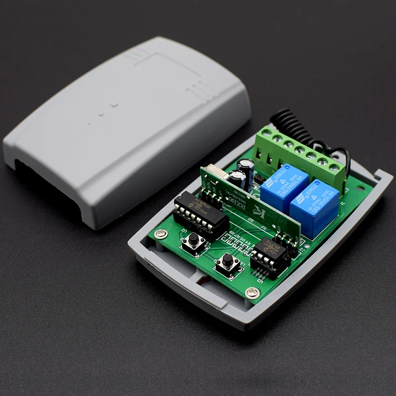 Universeller 433-MHz-Garagentorempfänger, 2-Kanal-Relais, kompatibel mit 433,92 MHz Roll- und Lerncode-Fernbedienungssender Image