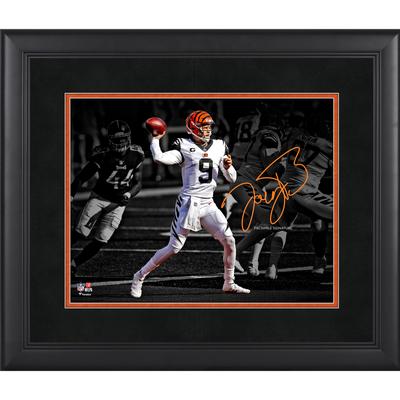 Joe Burrow Cincinnati Bengals Gerahmtes 11 x 14 Zoll Spotlight-Foto - Faksimile-Signatur Image