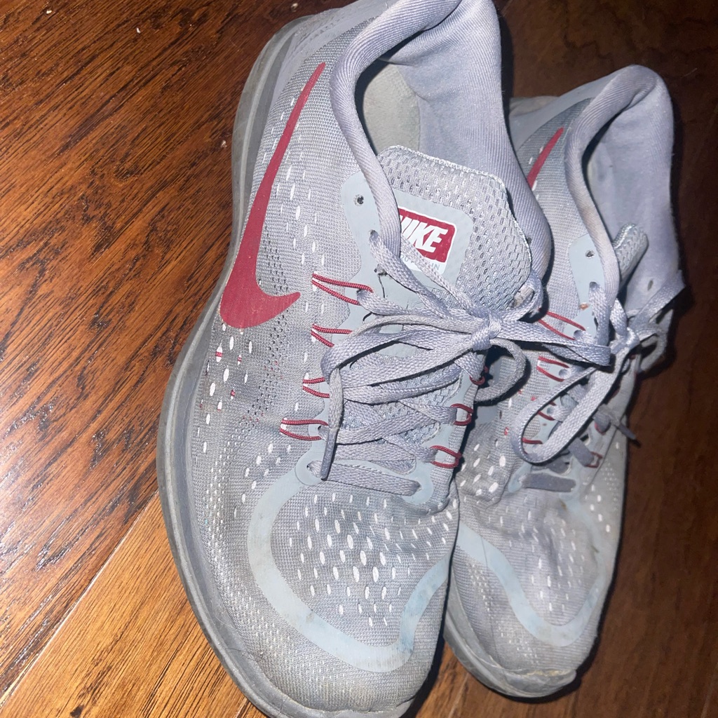 Nike Shoes | Women’s Nike Tennis Shoes | Color: Gray | Size: 10