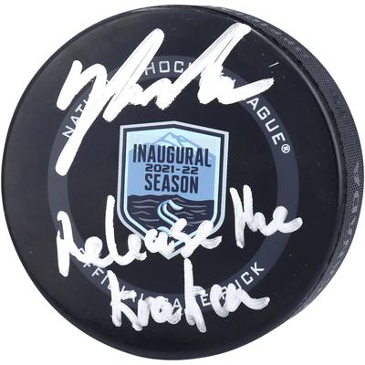 Yanni Gourde Seattle Kraken signierter offizieller Spielpuck zur Eröffnungssaison 2021–22 mit der Aufschrift „Release The Kraken“ Image