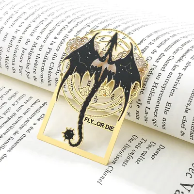 Fourth Wings Punk Black Dragon Bookmark for Women Men Book Lover Gifts Metal Gold Color Dragon Card