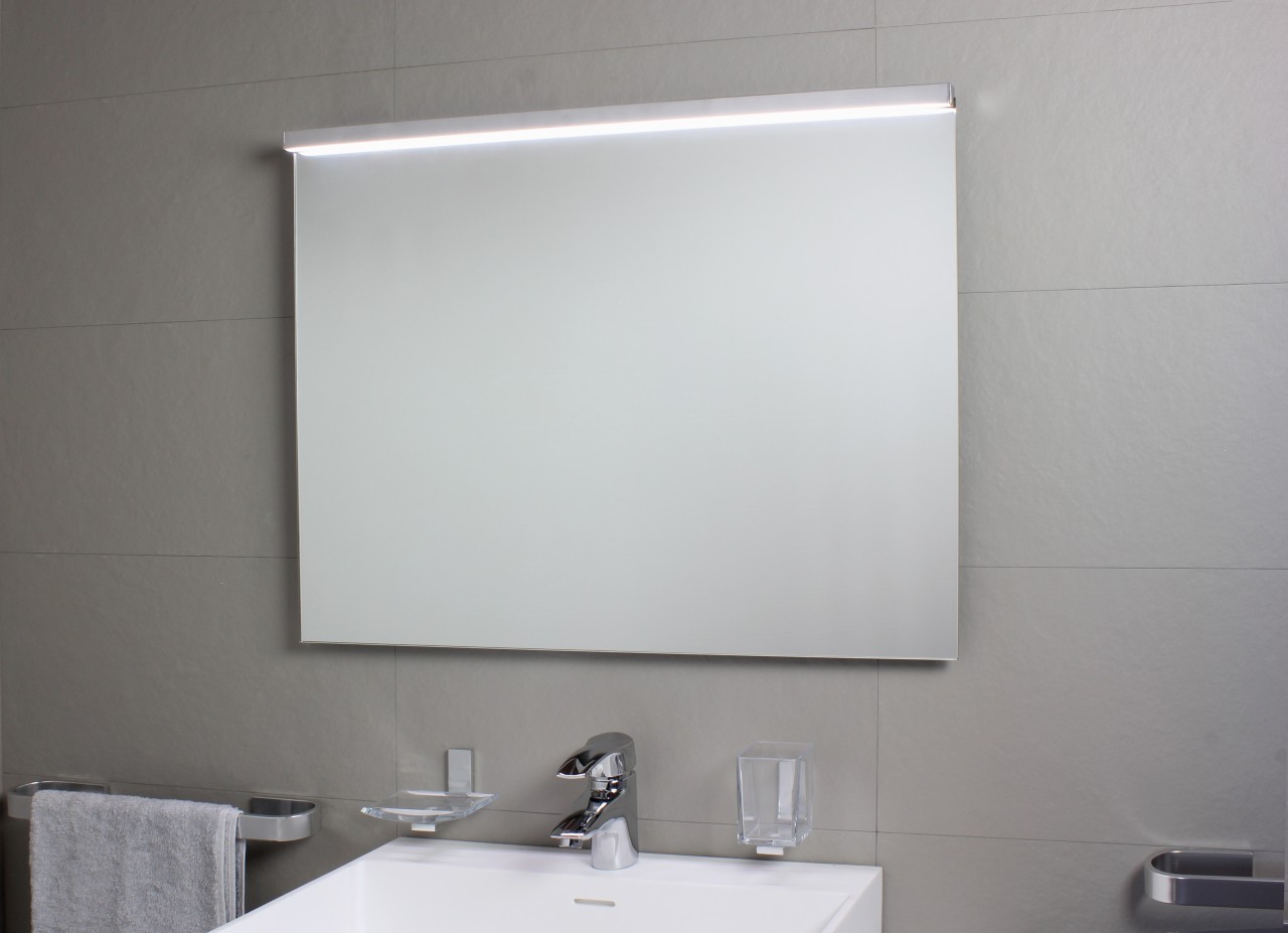 Koh-i-Noor SARTORIA Spiegelleuchte mit LED-Licht. Anbringung an der oberen Spiegelkante mit Klebeban 7914 Image