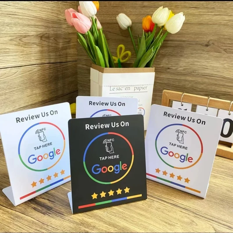 Programmierbarer 13,56 MHz Google Standing Review Card NFC-Stationstisch mit Biegeständer für die Google Review Display Image