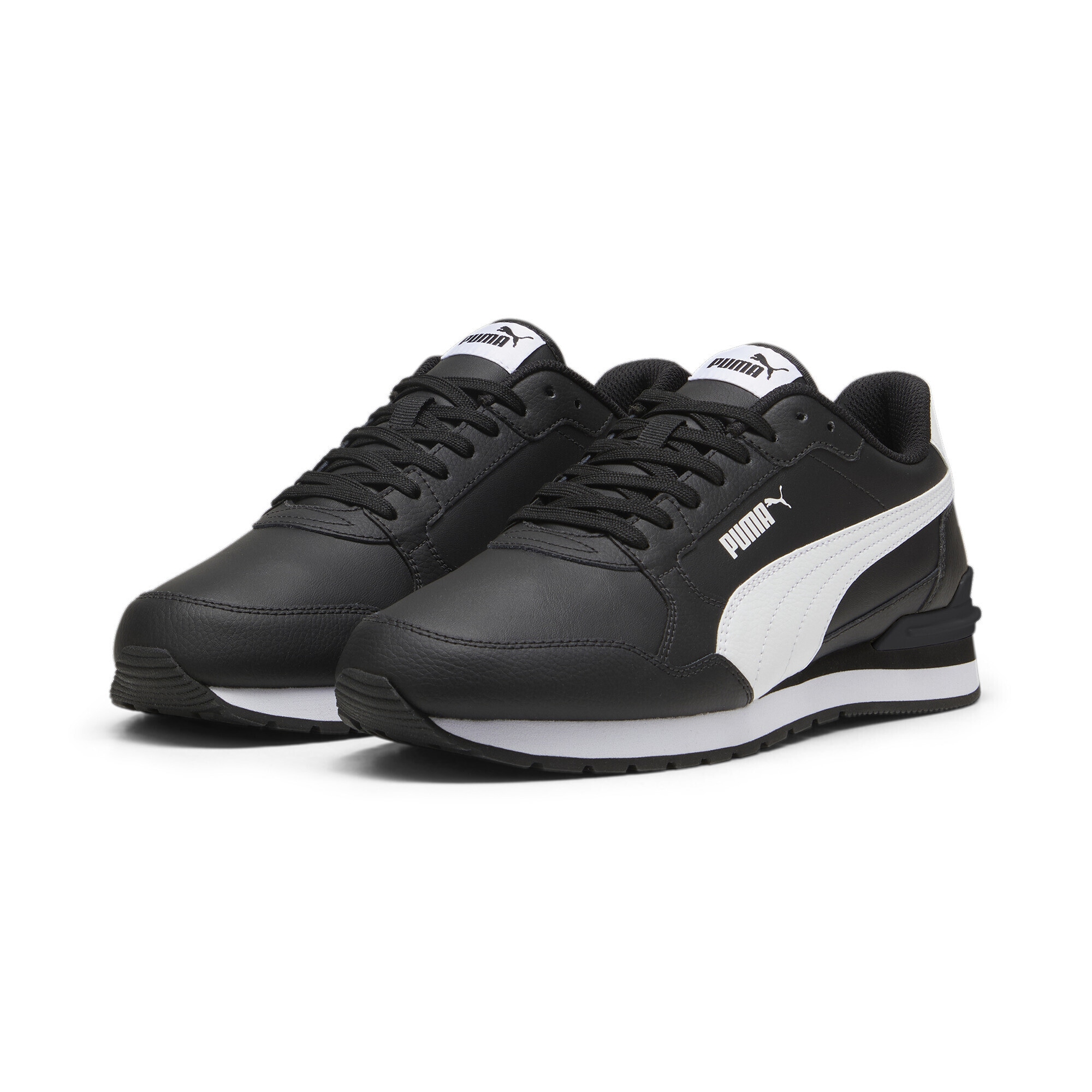 Sneaker PUMA "ST Runner v4 Sneakers Erwachsene", Damen, Gr. 41, schwarz-weiß (schwarz, weiß), Obermaterial: Kuhleder, Synthetik, Leder; Futter: Textil; Innensohle: Textil; Laufsohle: Gummi, Schuhe Sneaker