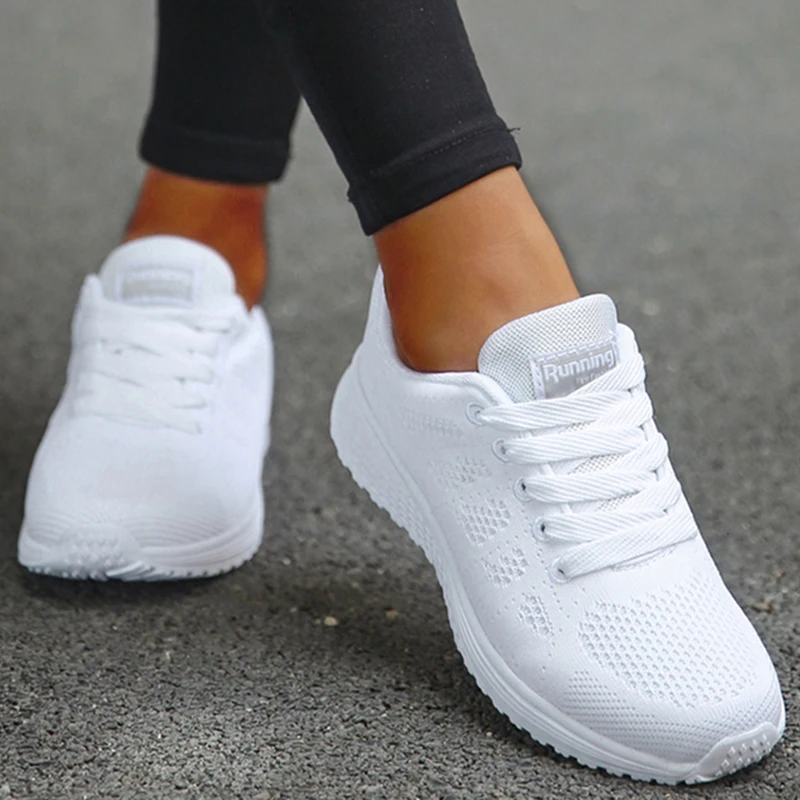Neue Turnschuhe Für Frauen Atmungs Mode Trainer Plus Größe Frauen Turnschuhe Mesh Stoff Lace Up Frauen Schuhe Weibliche Schuhe