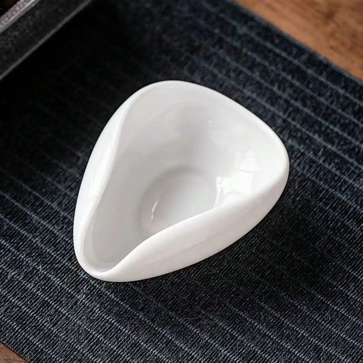 Leeseph Coffee Beans Dosing Cup, Pure White Ceramic Tea&Coffee Beans Vessel, Ceramic Dosing Vessel fit Coffee or Tea, Best Gift