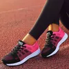 2024 neue Mode Atmungsaktive Turnschuhe Für Frauen Plus Größe Trainer Turnschuhe Frauen Mesh Stoff Lace Up Frau Schuhe Weibliche Schuhe
