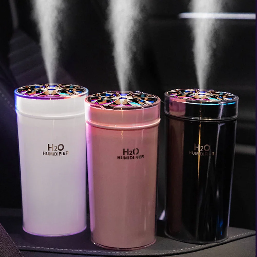 Neuester USB-Auto-Luftbefeuchter mit buntem Nachtlicht, 300 ml, kabelloser Luftbefeuchter, Auto-Lufterfrischer, Aroma-Diffusor für Zuhause und Auto Image