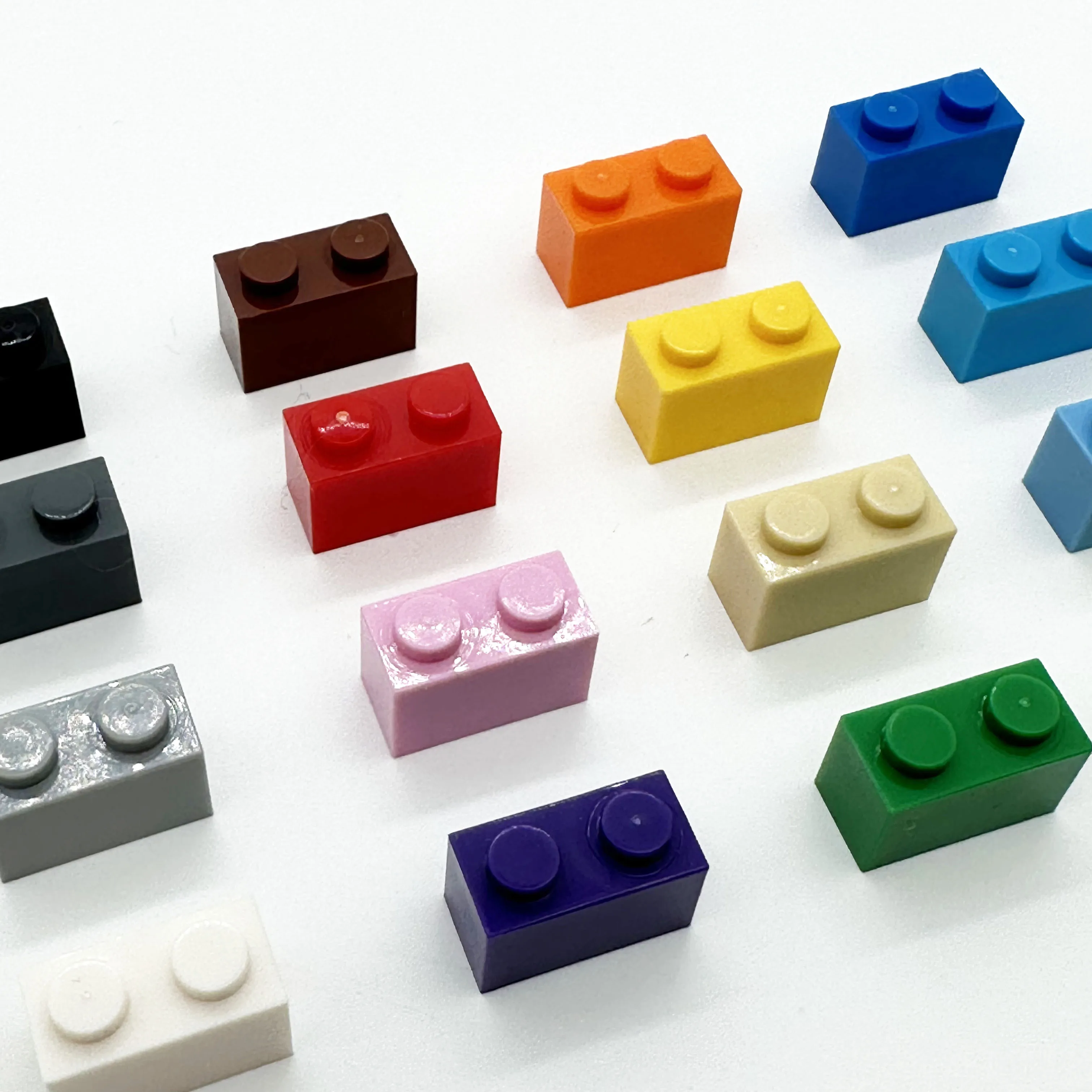 600 pezzi mattoni compatibili 3004 1x2 punti blocchi di costruzione fai da te figure spesse mattoni educativi giocattoli da costruzione creativi per bambini