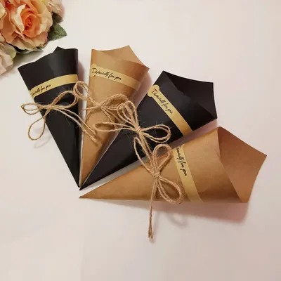 50Pcs Kraft Paper Confetti Cones Holder Stand Box Flower Tray Rustic Cones Holder Favour Boxes Wedding Birthday Party Decoration