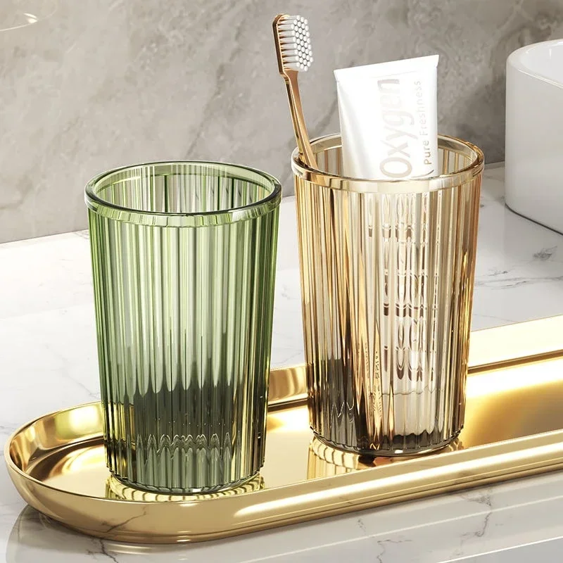 Tasse de bain de bouche en acrylique, brosse à dents, tasse de salle de bain légère, Style de luxe, accessoires de rangement de salle de bain, porte-brosse à dents