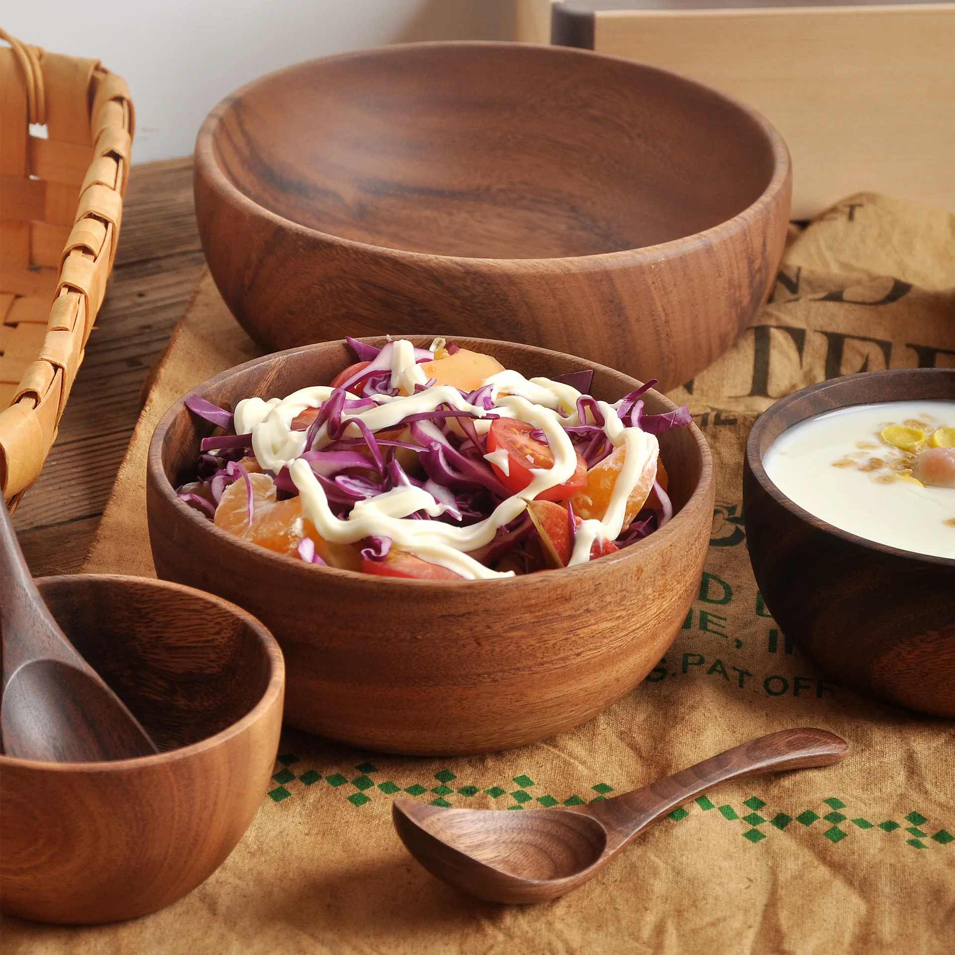Acacia Wooden Bowl Japanese Style Wooden Tableware Household and Basin Fruit Plate Salad Bowl Whole Wooden Soup Bowl Wooden Bowl