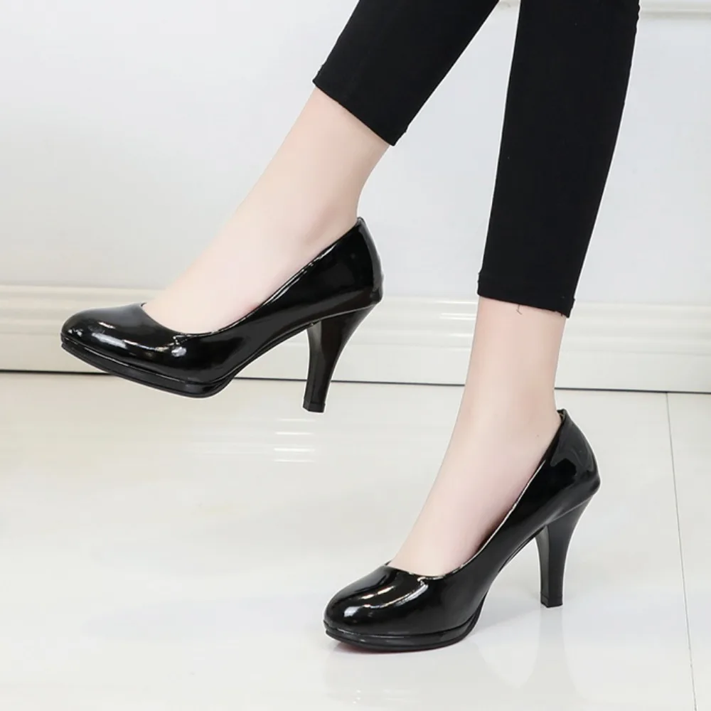 High Heels Schuhe Frauen Weiß Hochzeit Schuhe Dicke High Heels Mode Party Pumps Schuhe Schwarz Rot Große Größe 34-42