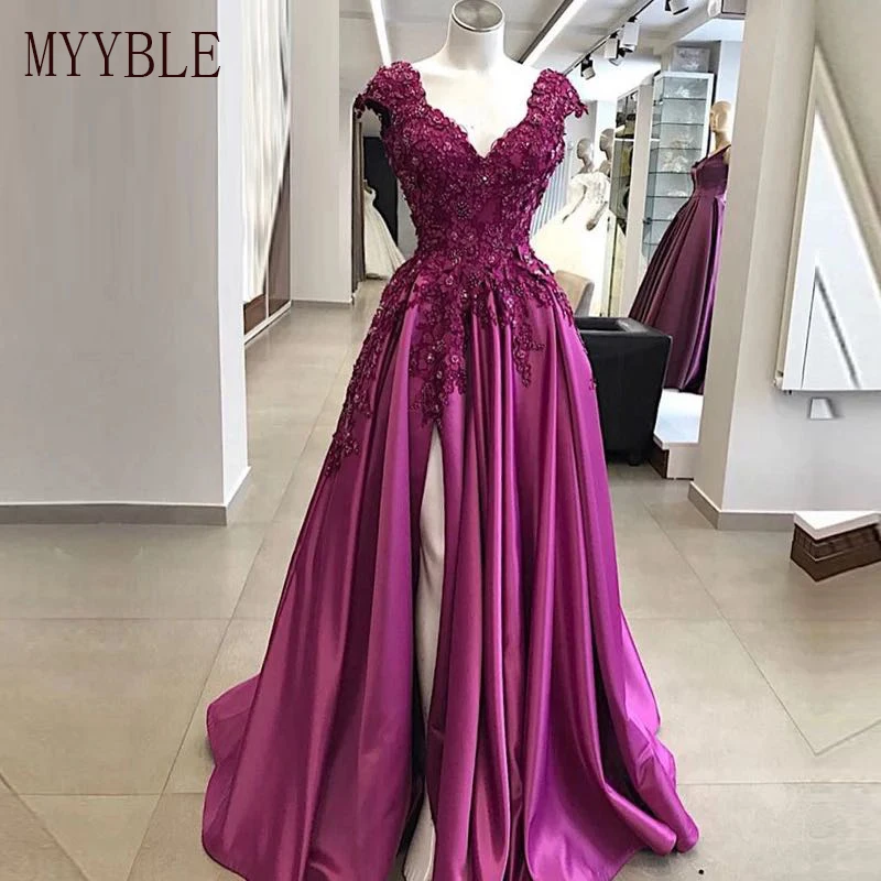 Maßgeschneidertes elegantes langes lila Abendkleid 2025, sexy hoher Schlitz, Perlenapplikation, Vestidos De Fiesta, maßgeschneiderte Abendkleider