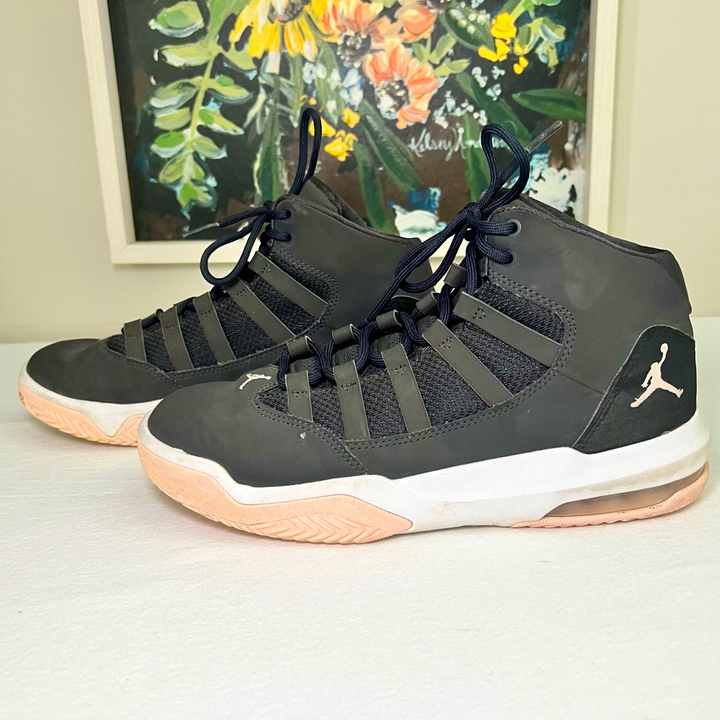 Nike Shoes | Guc Nike Jordan Max Aura Gs Anthracite Pink Foam Gray & Pink Nike Air Jordan Max | Color: Gray/Pink | Size: 6bb