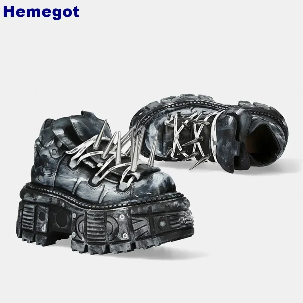 Plattform-Motorradstiefel mit Spikes und Nieten, runde Zehen, modische Sport-Freizeitstiefel, 35–45, 2024, neue Punk-Rock-Straßen-Pumps für Männer und Frauen