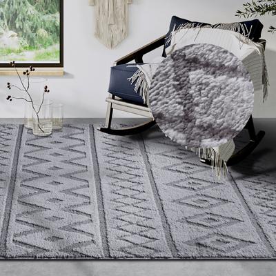 Designteppich ELLE DECORATION "Itinerance", grau (hellgrau), B:160cm H:18mm L:235cm, Polyester, Teppiche, Hochflor, Shaggy, Läufer, weich, Langflor, modern, Hoch Tief Effekt Image