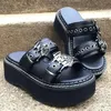Metalldekoration Damen Hausschuhe Designer Sommer Sandalen Schnallen Vampir Cosplay Plattform Schwarz Gothic Schuhe für Damen Hausschuhe