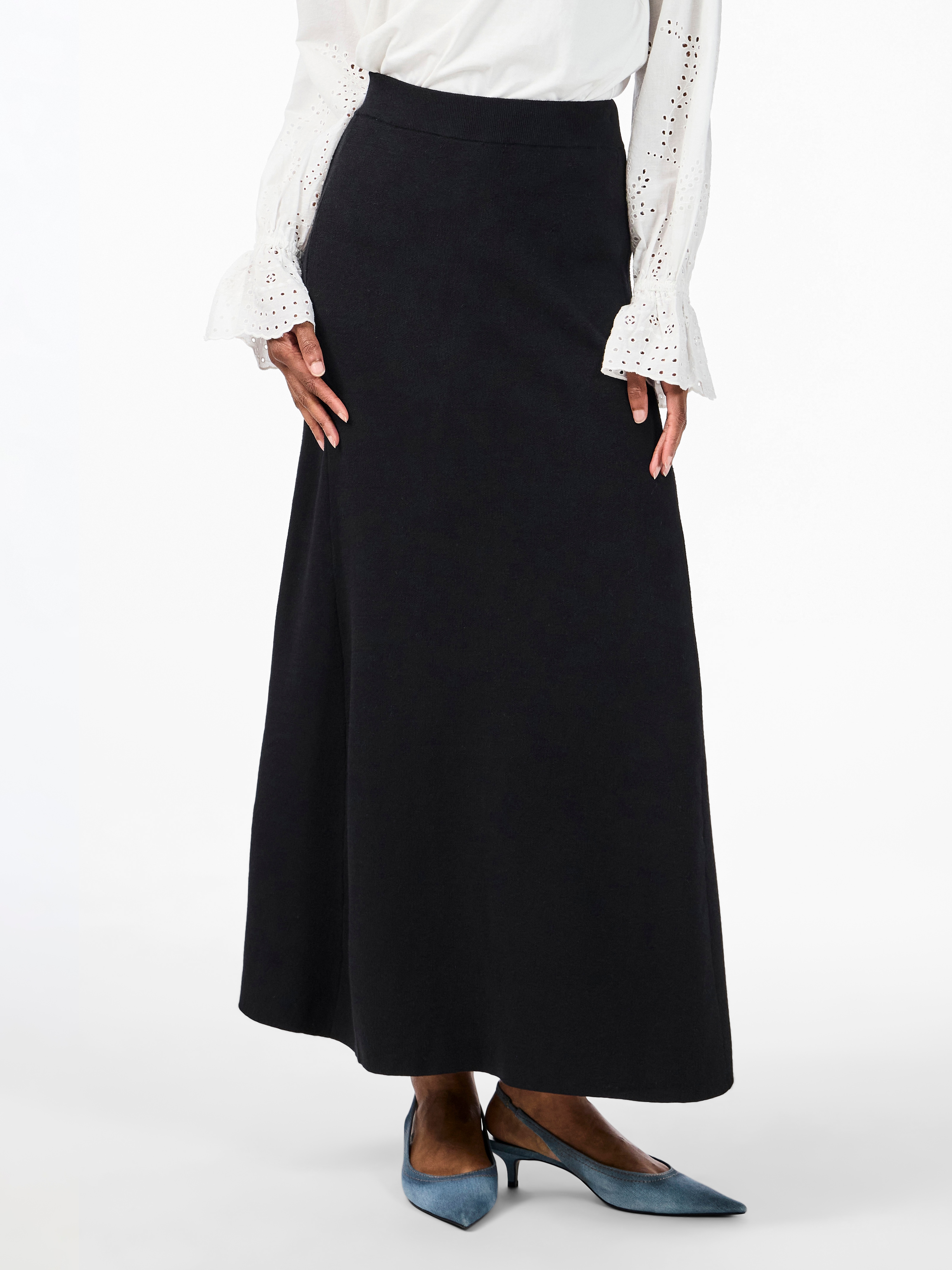 Strickrock Y.A.S "YASFONNY HW ANKLE KNIT SKIRT S. NOOS", Damen, Gr. L (40), schwarz, Feinstrick, Obermaterial: 72% Viskose, 28% Polyester, unifarben, lang, Röcke Image