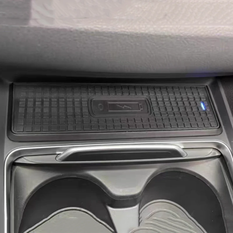 15W Autoladegerät schnelles kabelloses Telefonladegerät Ladeplatte Ladehalter für BMW F30 F31 F32 F33 F34 F35 F36 2014-2018 Image