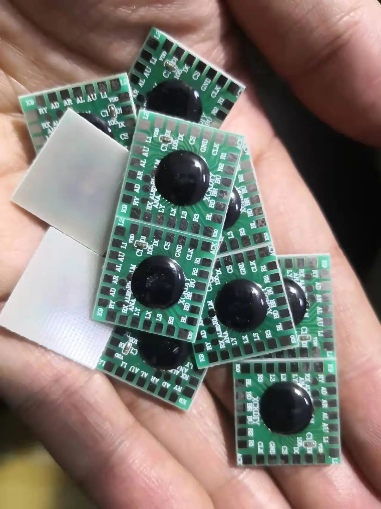 PS2-Controller-Chip Tragbare Spielekonsole mit Eingebauten PS2/PS1 Vintage-Spielen für AV-Ausgang