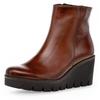 Ankleboots GABOR, Damen, Gr. 43, braun (dunkelbraun), Kalbsleder, unifarben, used, modisch, Schuhe, Keilabsatz, Boots, Stiefelette in Used Optik