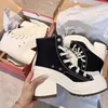 Frauen Plattform Turnschuhe Luxus Marke Frauen Stiefel Fashion Outdoor Skateboard Schuhe Frauen High