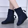 Mittel kalb blau Keil absatz runde Zehen Schuhe große rote Damen stiefel halbhohe Schuhe für Frauen