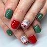 Presse sur les ongles de Noël Gnome faux ongles courts carrés colle sur les ongles rouge vert ongles en acrylique couverture complète faux ongles avec des motifs mignons à coller sur les ongles ongles