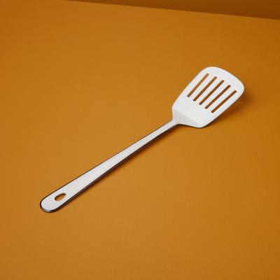 Be Home Harlow Spatula - White