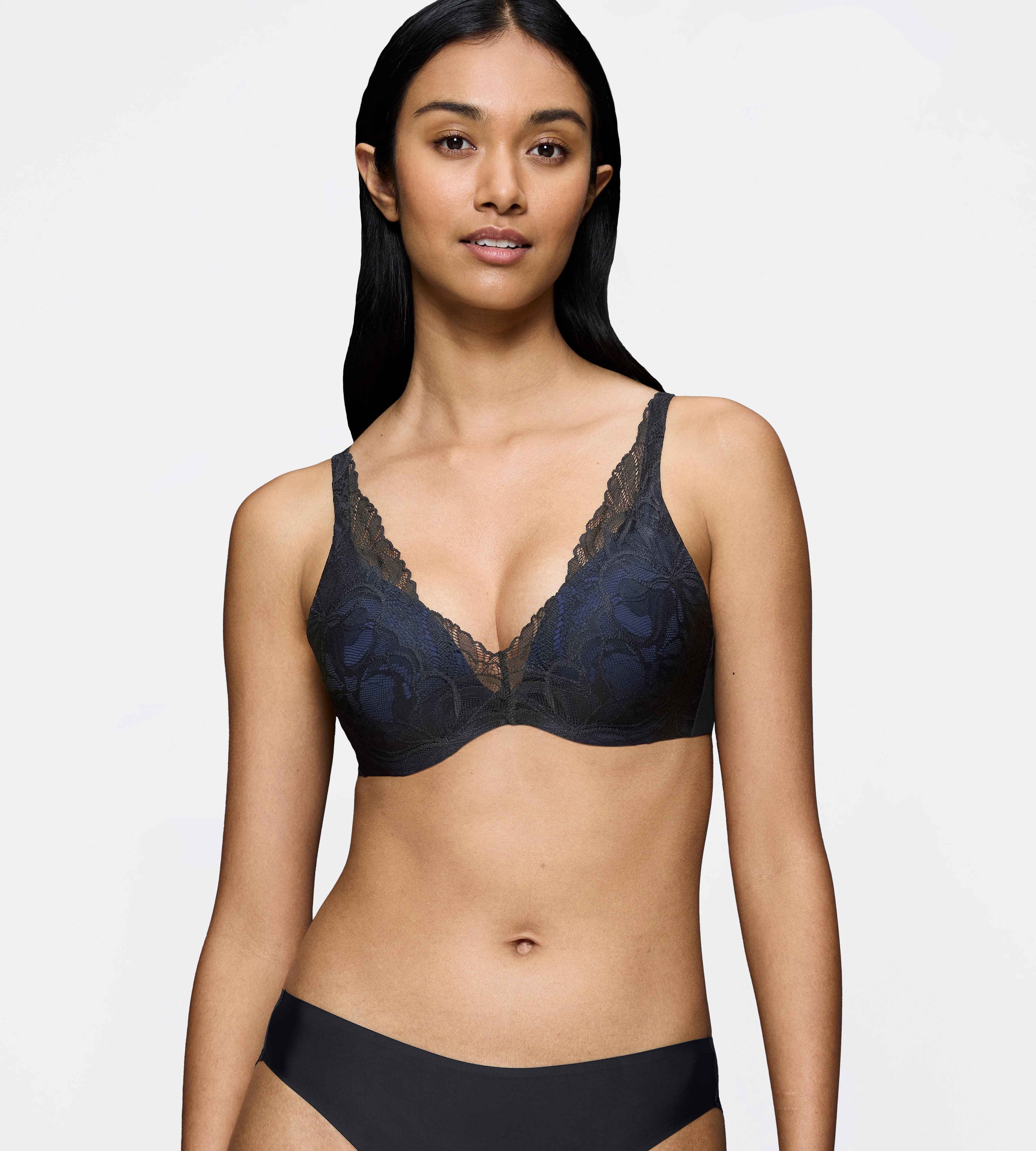Bügel-BH TRIUMPH "Body Make-Up Illusion Lace", Damen, Gr. 85, Cup E, schwarz, Microtouch, Obermaterial: 51% Polyamid, 35% Polyester, 14% Elasthan, leicht glänzend, unifarben, BHs Bügel-BH, mit Stretch-Spitze und Lifting-Effekt