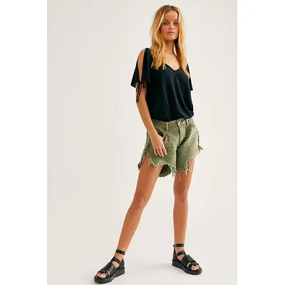 OneTeaspoon Frankies Cutoff Shorts at Free People in Super Khaki, Size: 28